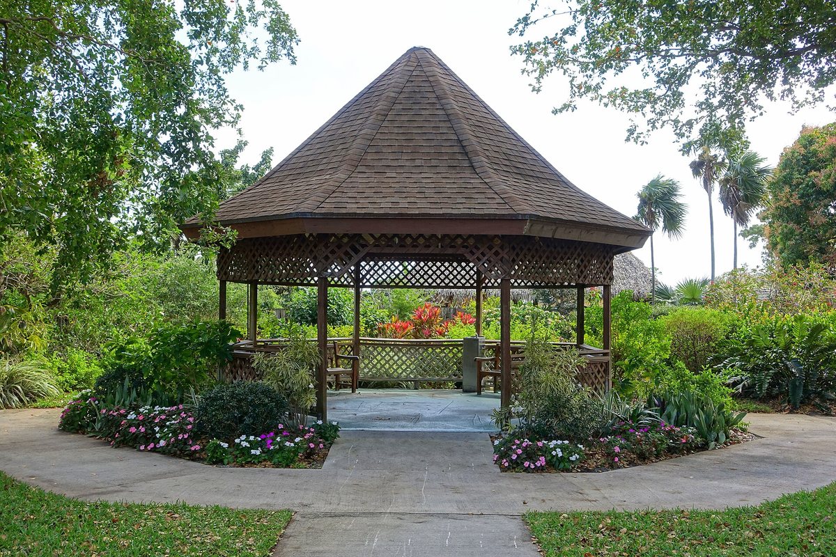Mounts Botanical Garden, a South Florida engagement photo location