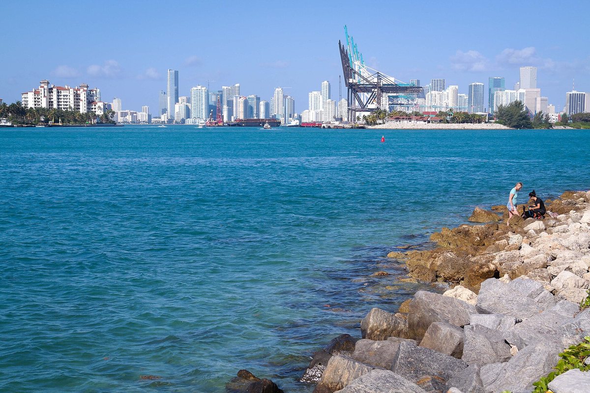 South Pointe Park, a South Florida engagement photo location